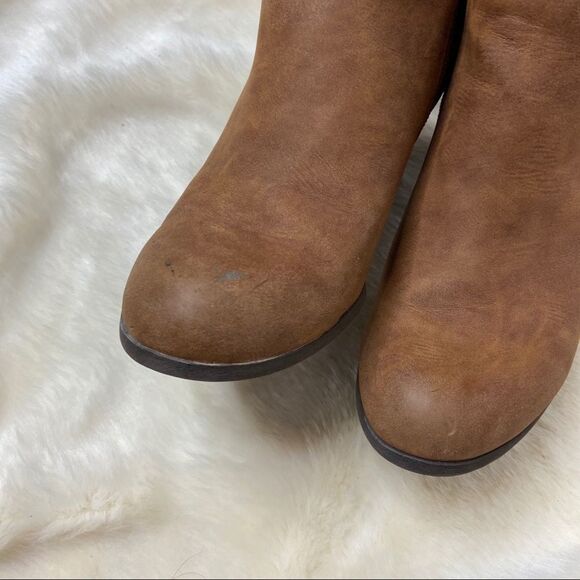 Madden Girl Dutton 8 ankle bootie - Picture 4 of 10